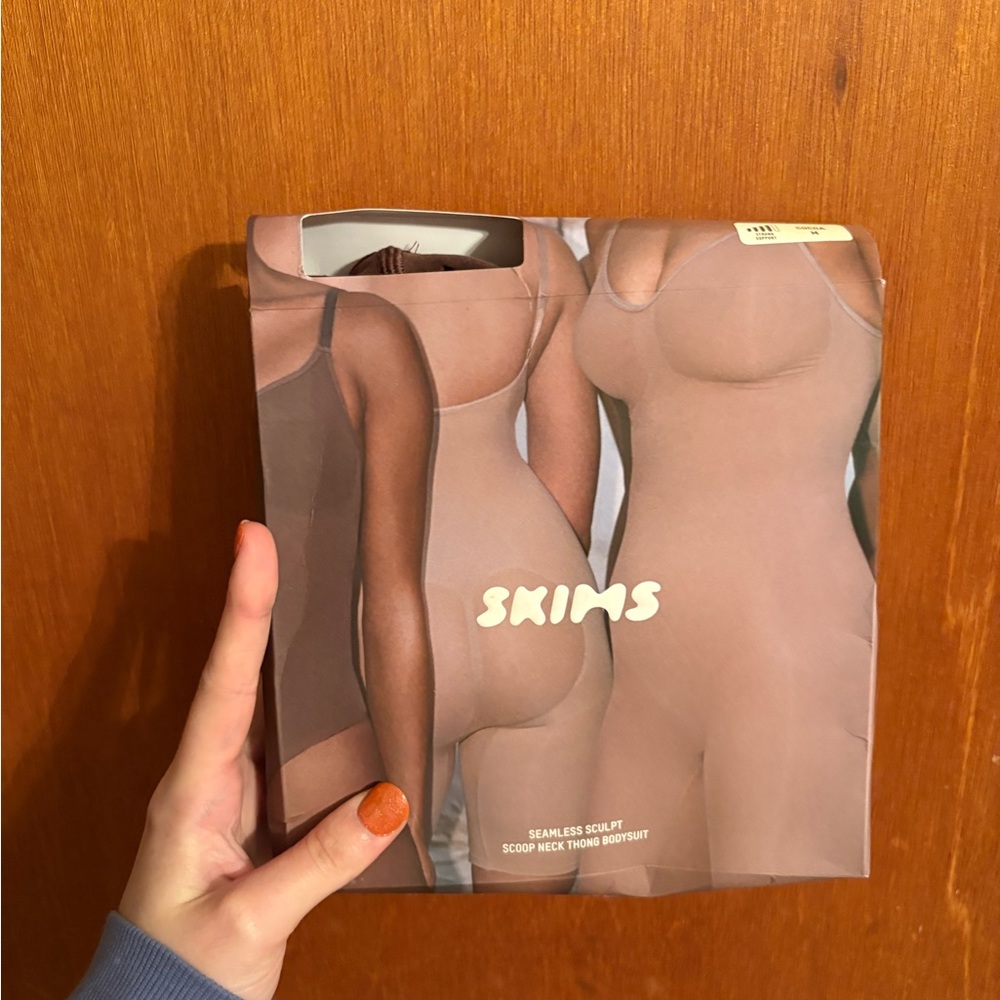 Skims bodysuit new